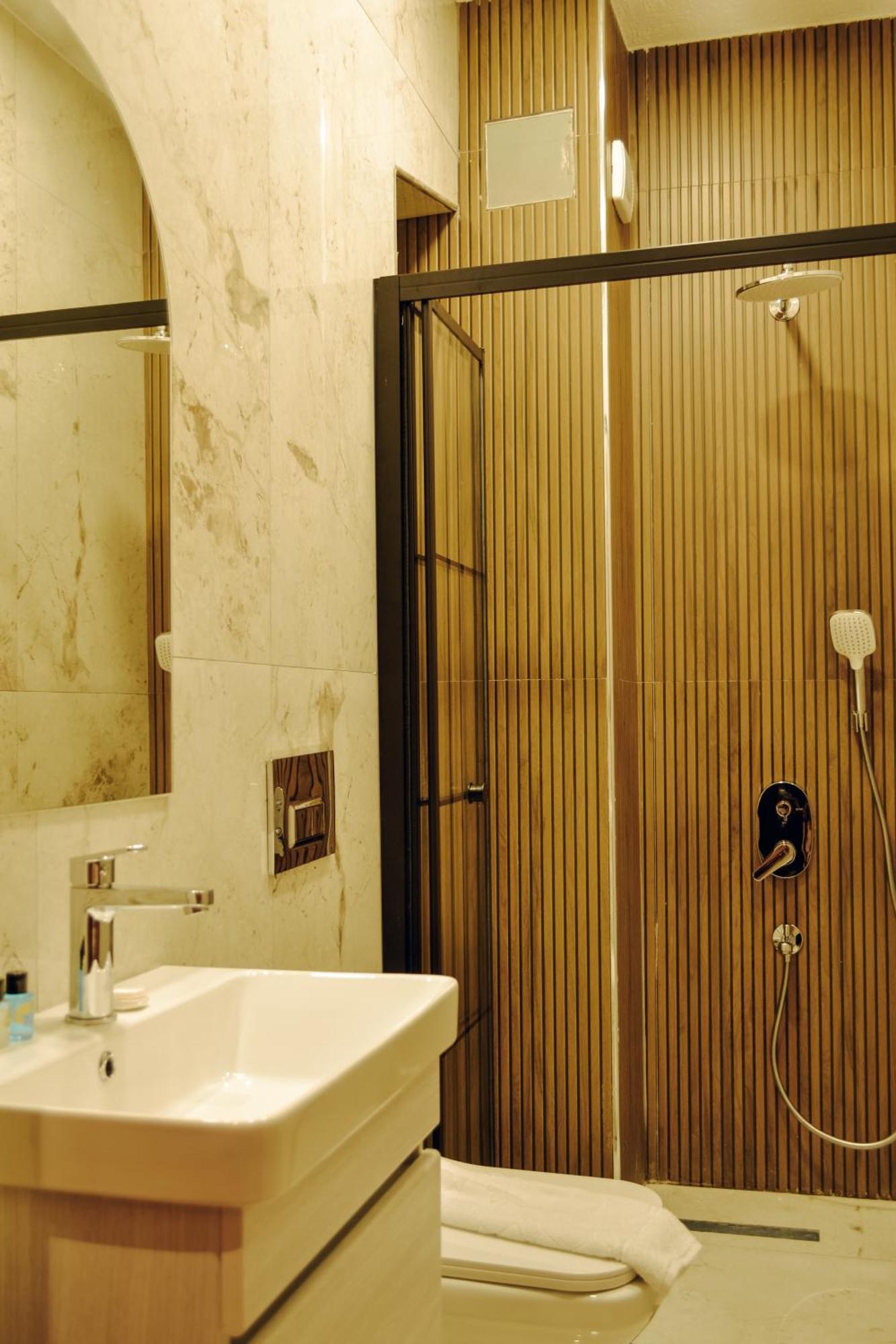 Galata Calm Tale Hotel Istanbul Exterior photo